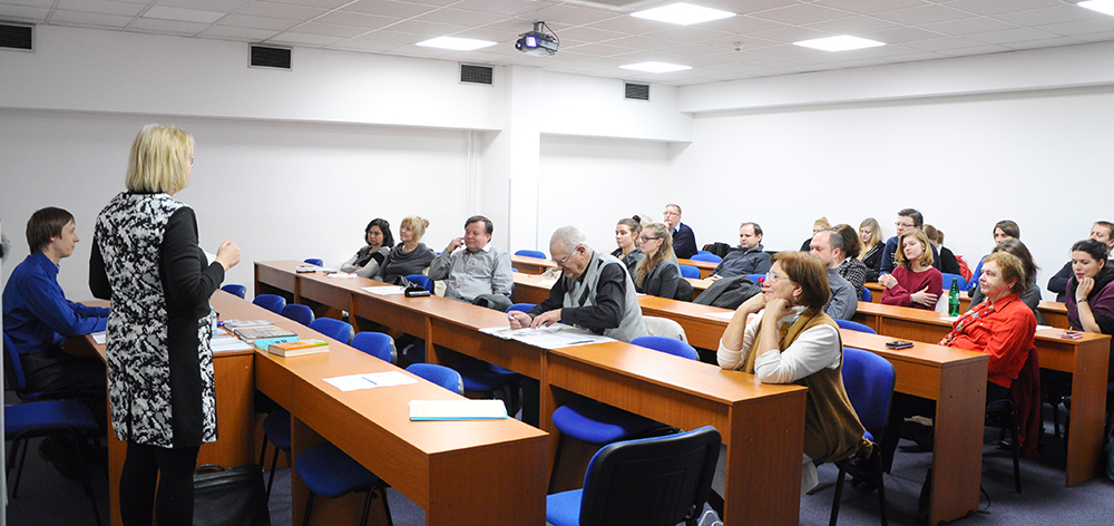 Czech Republic: The Media and Us 1 cz me17