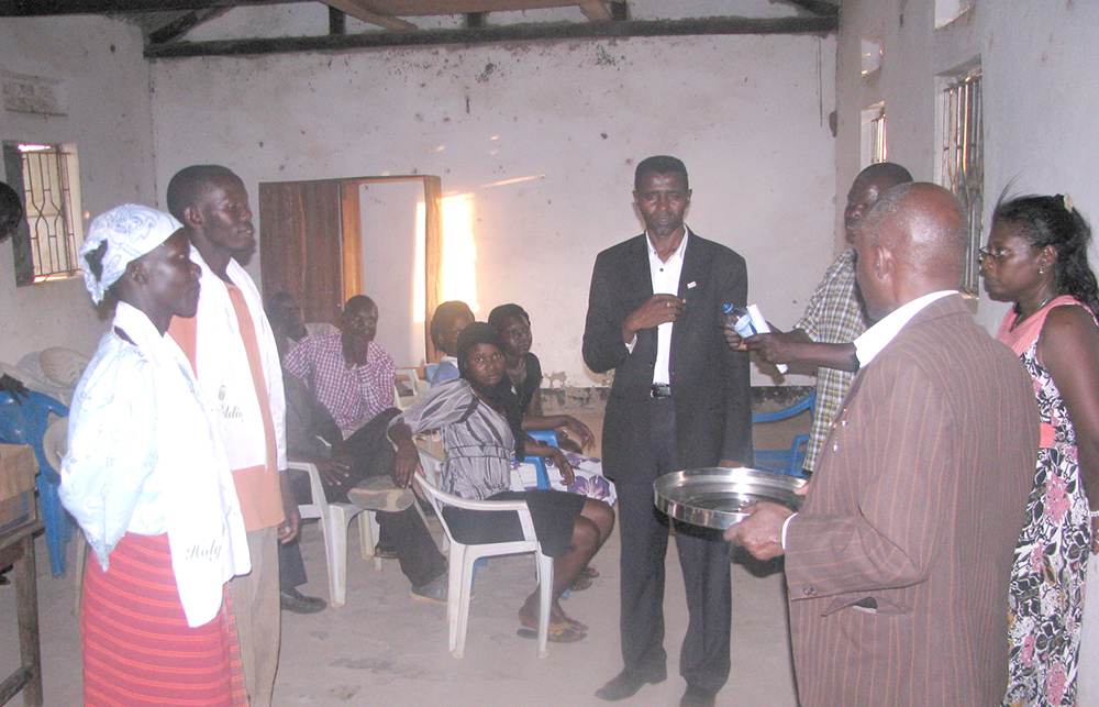 Uganda: Heavenly Tribal Messiah Workshop 2 ug bw17 6