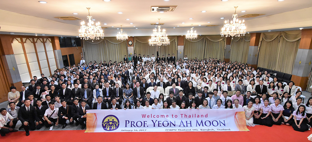 International President of WFWP Visits Thailand 1 ynn tha 2