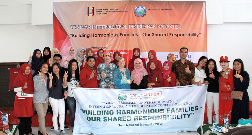 Indonesia: Youth Leadership Workshops 1 indo2140 2