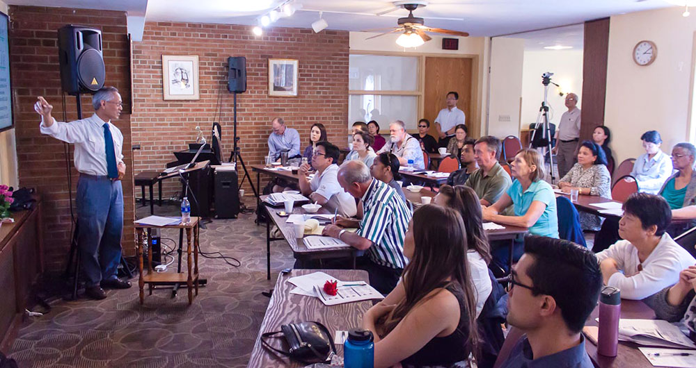 USA: Minnesota Family Church Delves Into Unification Thought 1 us ut