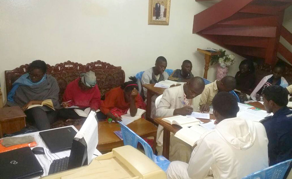 Cameroon: 7-Day Divine Principle Workshop for Youths 1 cam ws 1