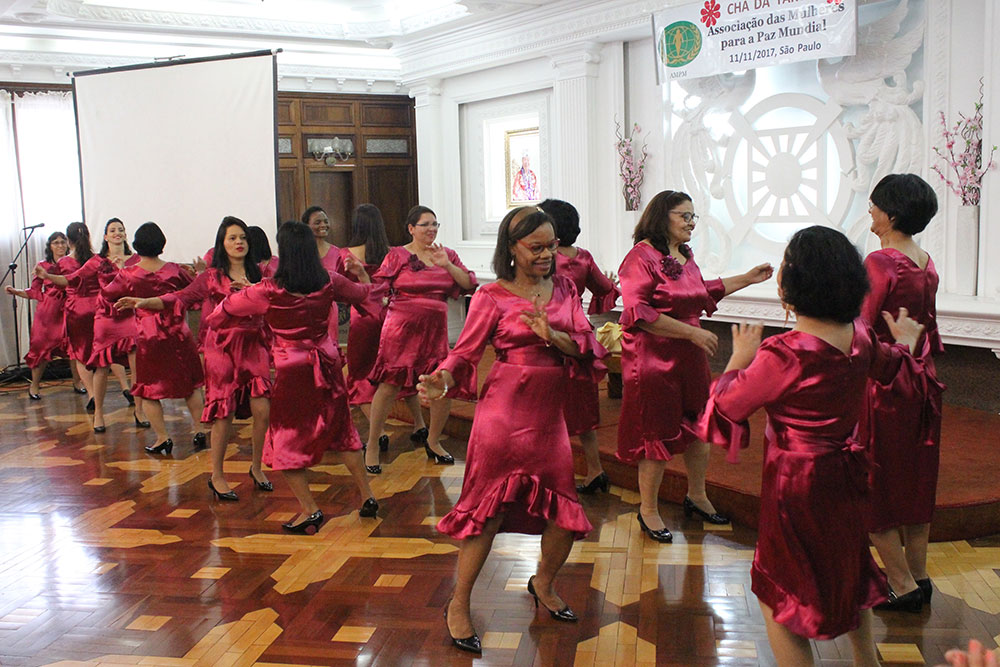 Brazil: WFWP Afternoon Tea 3 br aft 2