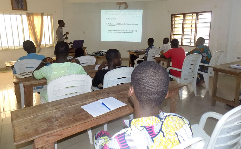 Benin: 7-Day Divine Principle Seminars 1 bn cws 1