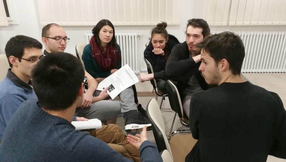 France: International Day of Happiness 2 fr htw 2