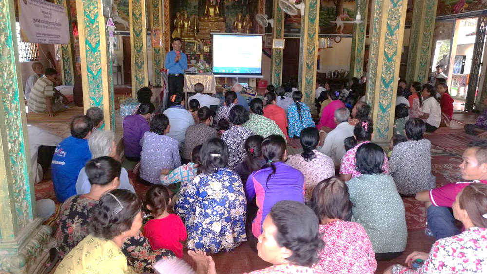 Cambodia: Seminar on True Value Family 2 com fm 2