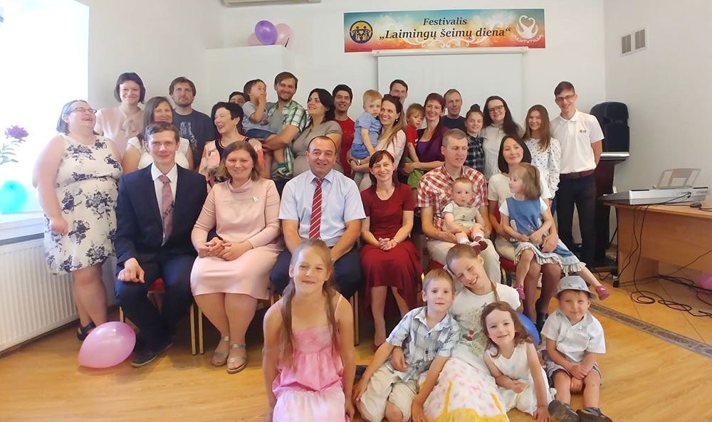 Lithuania: Family Festival in Vilnius 1 lth ws