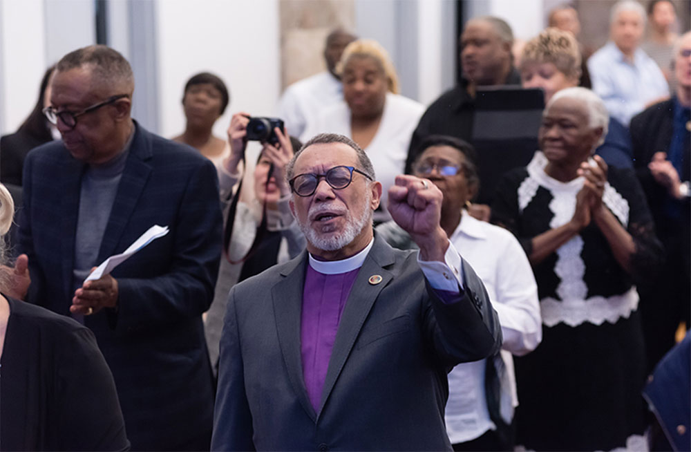 USA: Bringing Peace to the World through Prayer Breakfasts 1 pbus