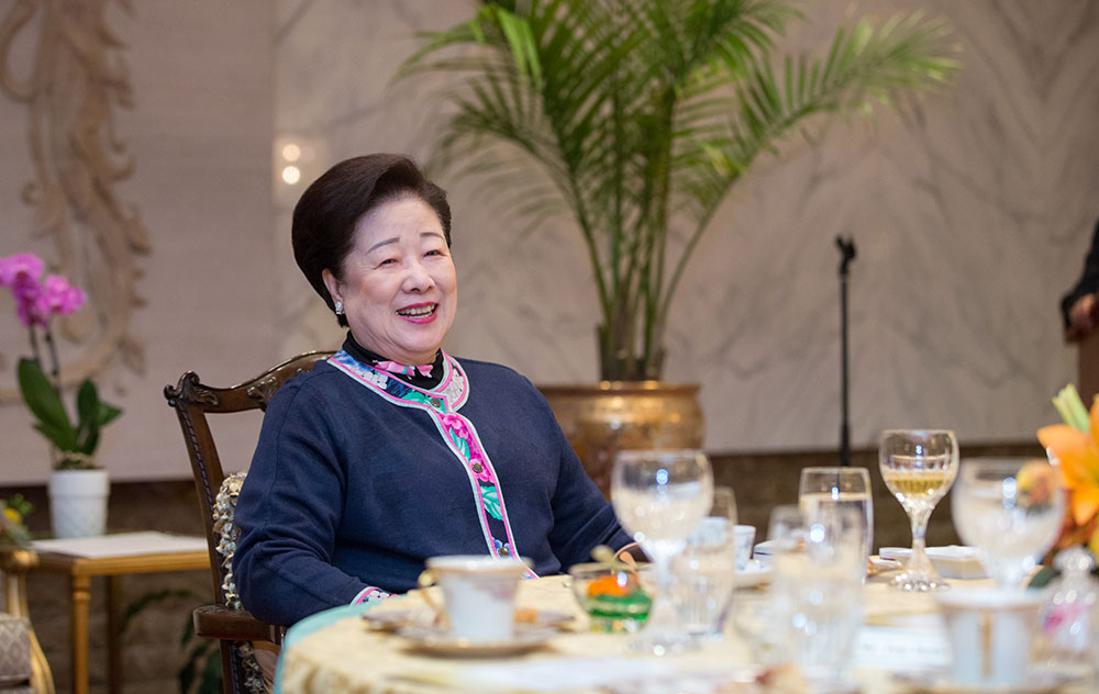 USA: Thanksgiving With True Mother 1 tgwtm 1