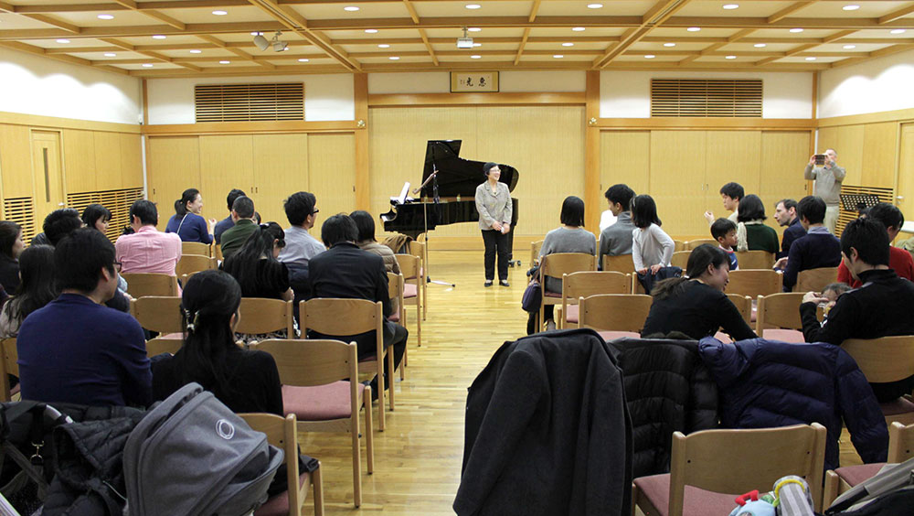 Germany: Classic Concert for Japanese Families and Blessing in Japanese Temple 1 ge cu