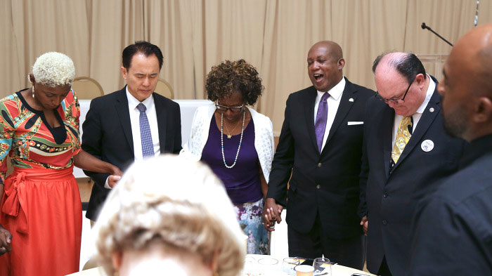 Las Vegas: Prayer Breakfast with ACLC Chair Luonne Rouse 1 lv pb 1