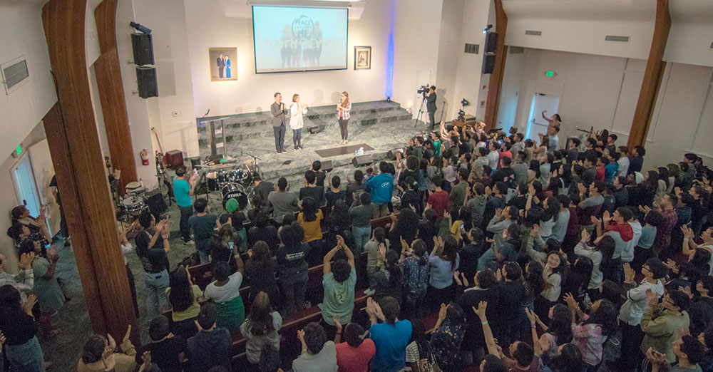 USA: Peace Starts With Me - Youth Revival 2 us sjn 2