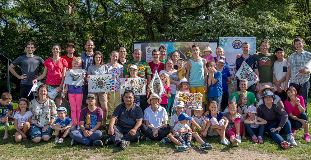 Lithuania: Vilnius Parents and Children Enjoy Family Sports Festival 1 LITH WS