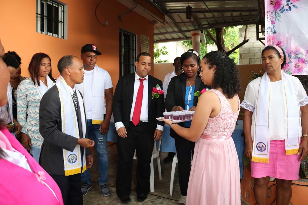 Dominican Republic: Marriage Reaffirmation Festival 3 dr bl 4