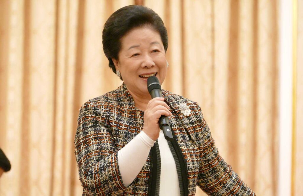 The First Global Top Guns 1 tm819