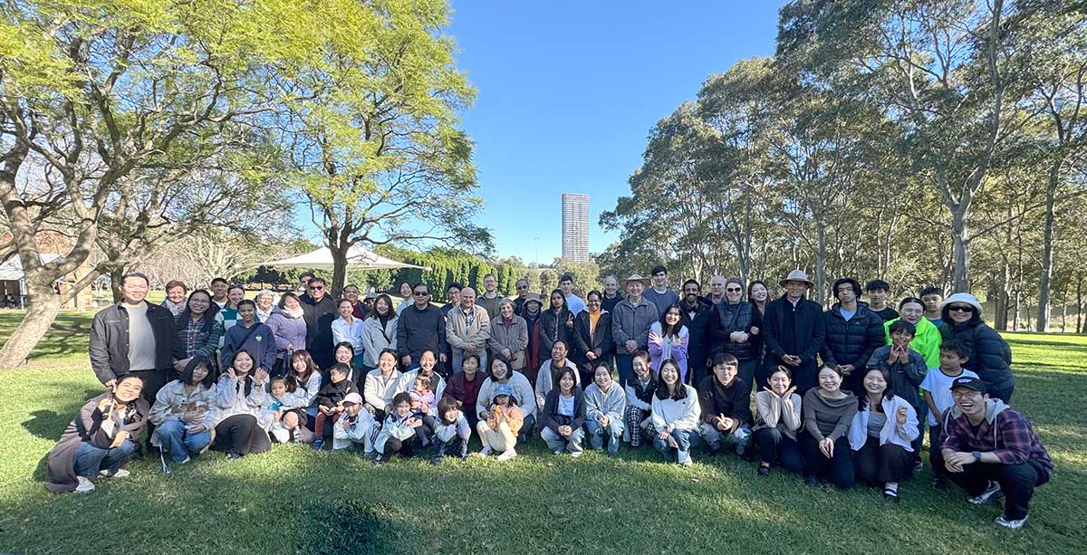 Australia community2