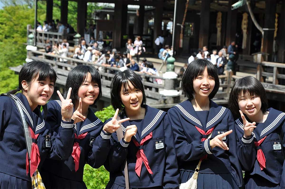 schoolchildren