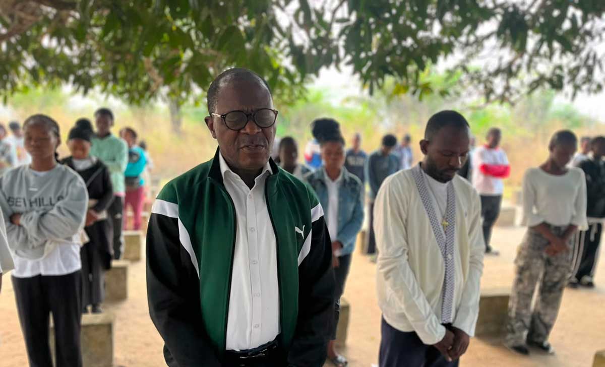 DR Congo: Youth Academics Retreat at The Manenga Holy Ground 2 DRC Youth retreat 2