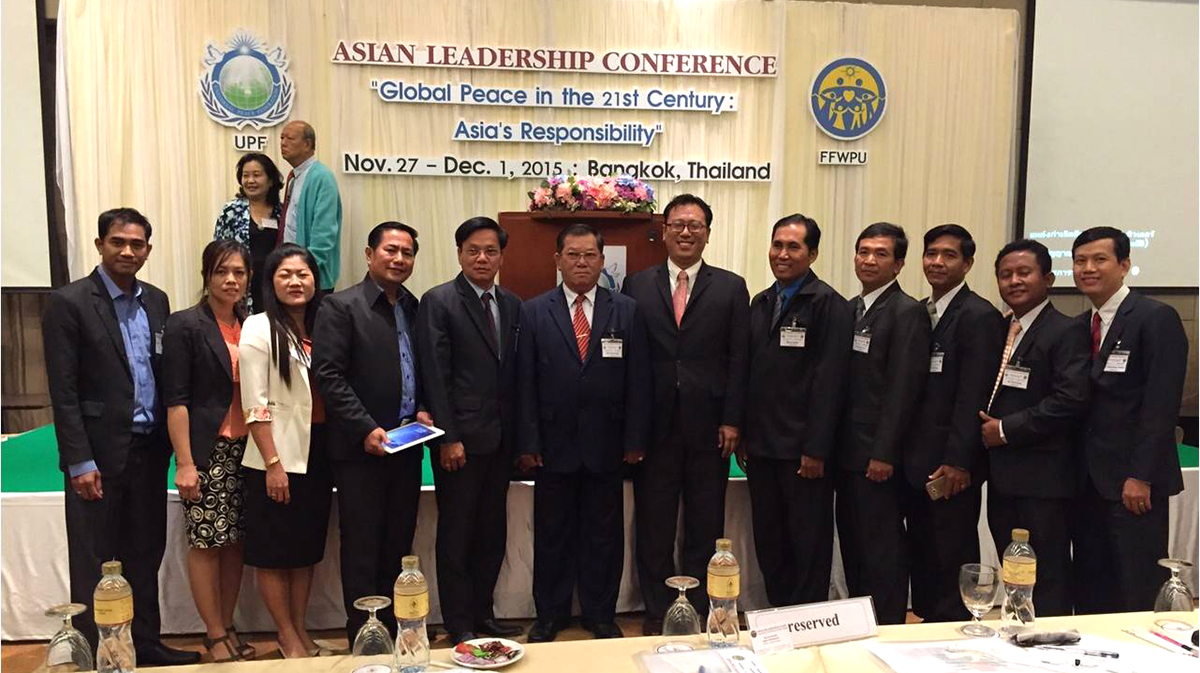 Interfaith Peace Blessing Ceremony in Cambodia 1 cam-bl-1211 (2)