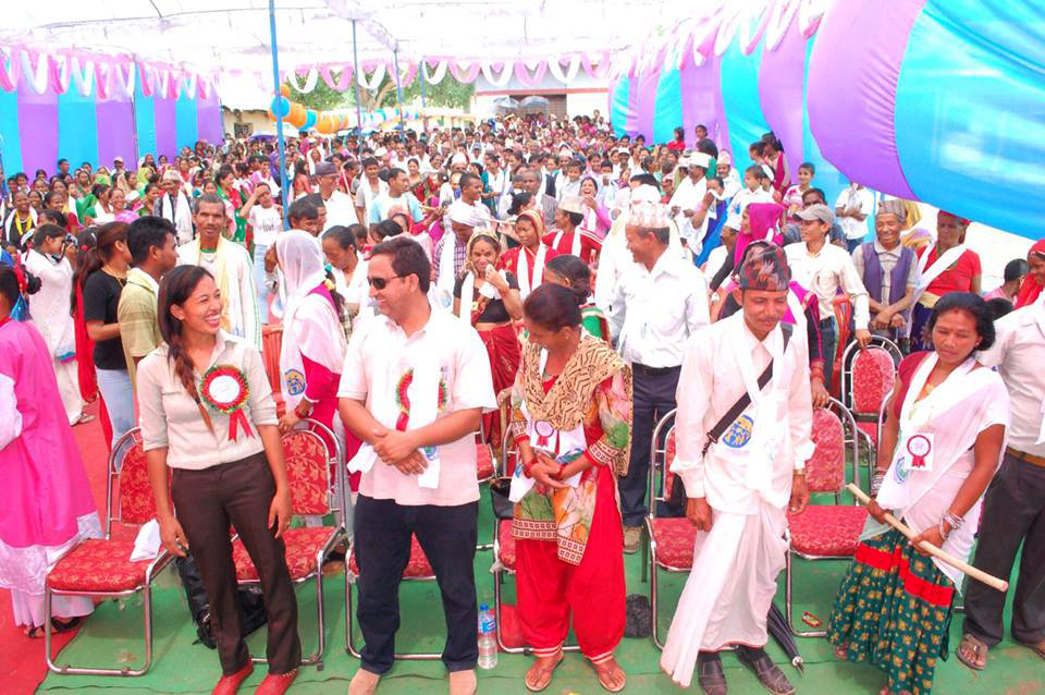 Nepal: Heavenly Tribal Messiah Blessing Tour 8 nepbl530 (18)